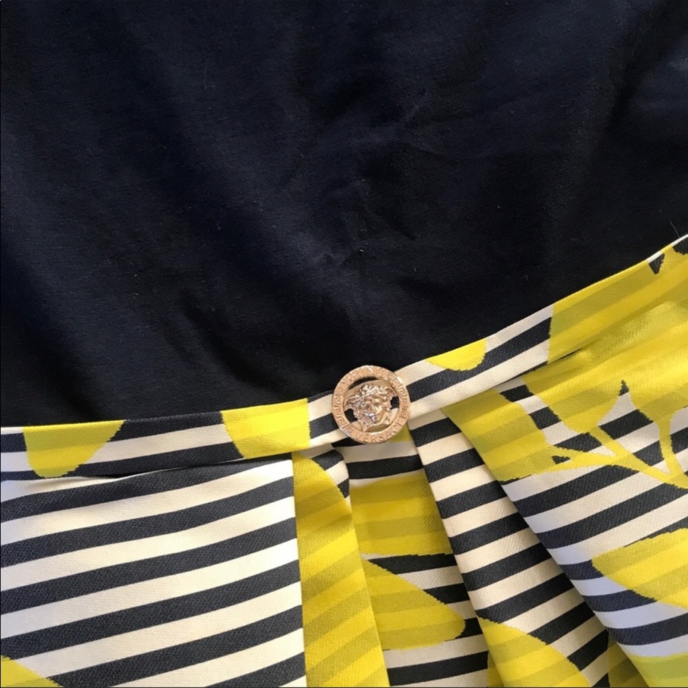 Young Versace Dress - Picture 3 of 4